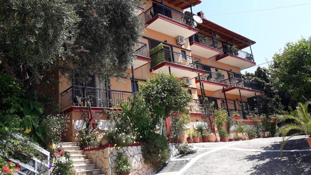 Vasiliki See View Apartments برباتي المظهر الخارجي الصورة